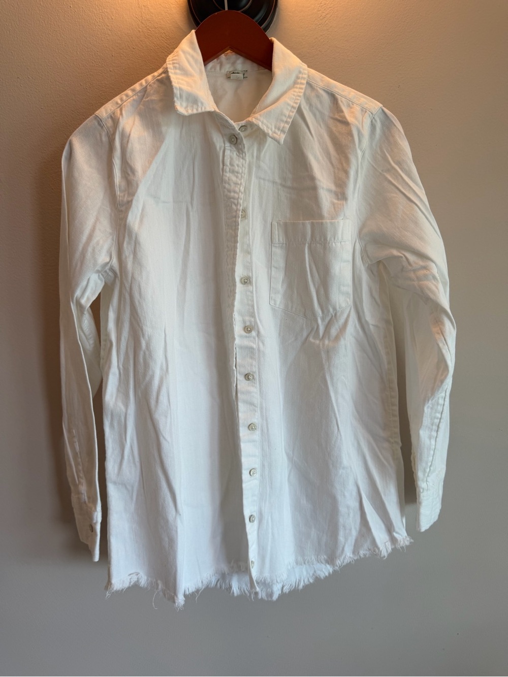 White Button-Down Cotton Shirt - Classic Long Sleeve